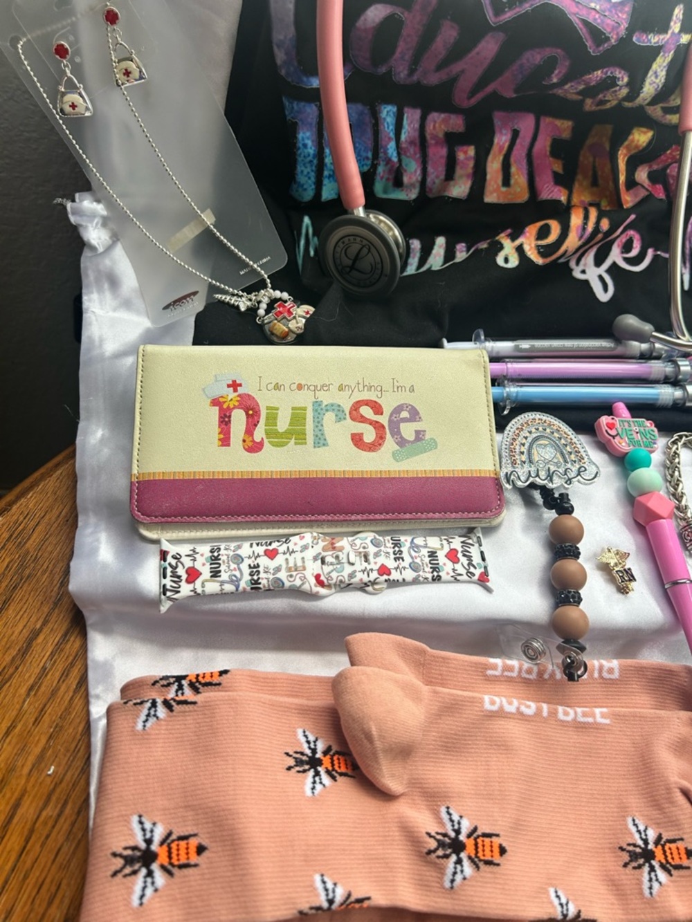 15 Piece Nurses Gift Set - Picture 3 of 7
